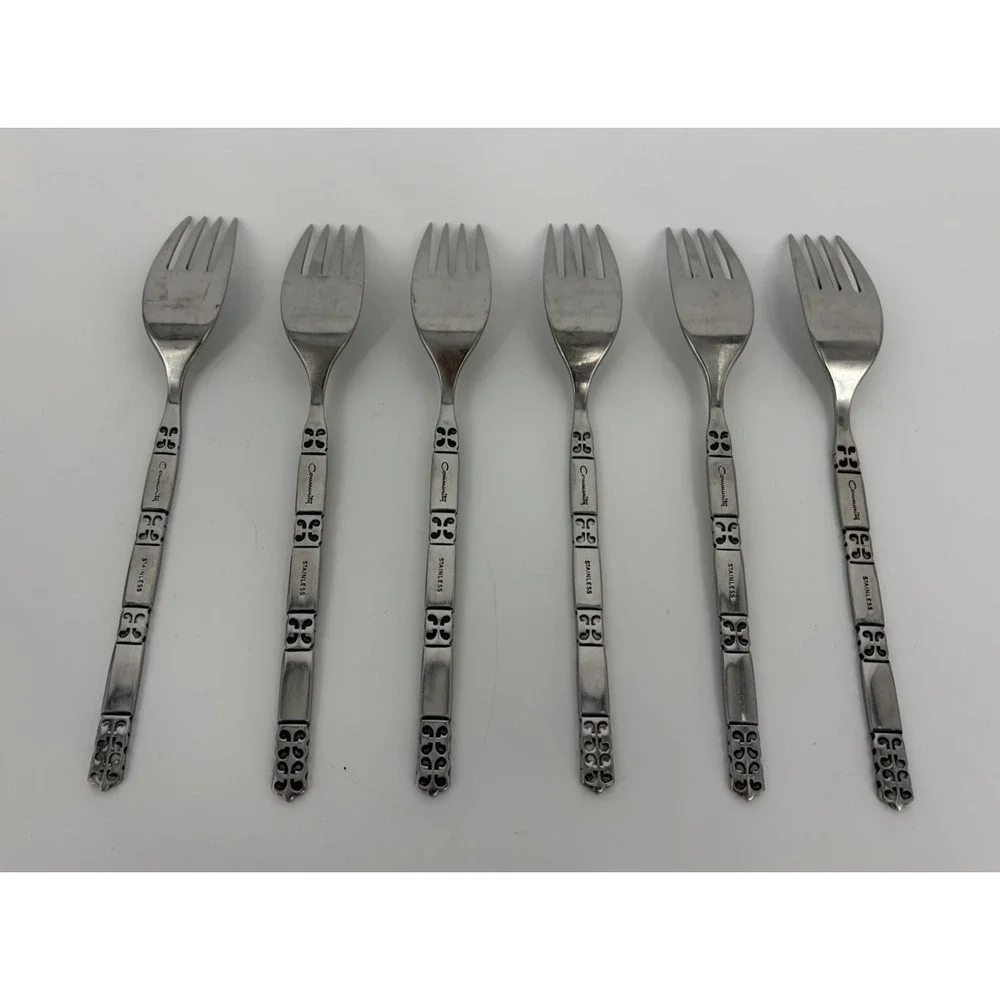 Oneida Community Madrid Dinner Forks Set of 6 No Black Accents Vintage